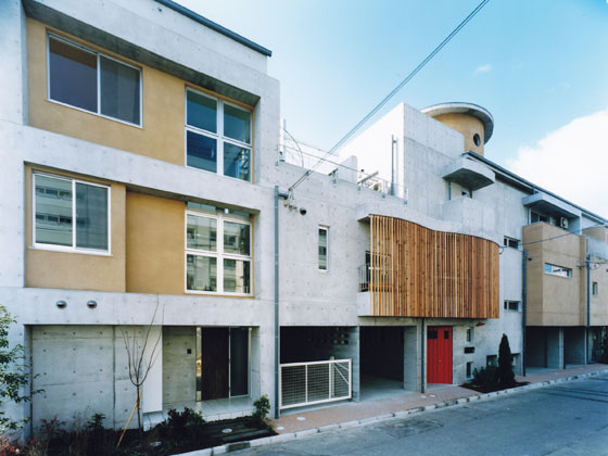 晃陽建設のデザイン住宅新築建築施工事例「現代長屋TEN」